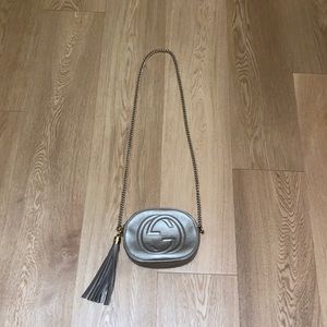 Gucci mini bag on chain never been worn